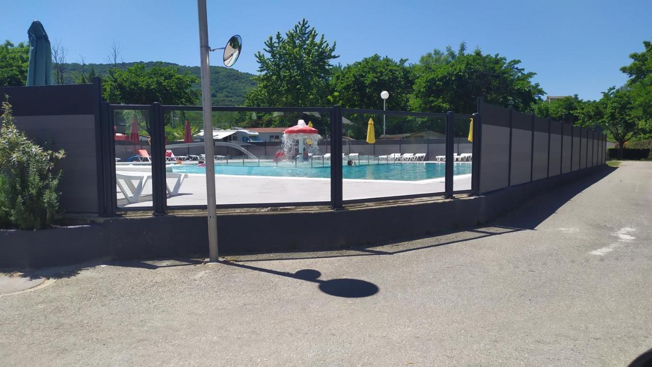 Mobil-Home Du Lac De Foix Exterior photo
